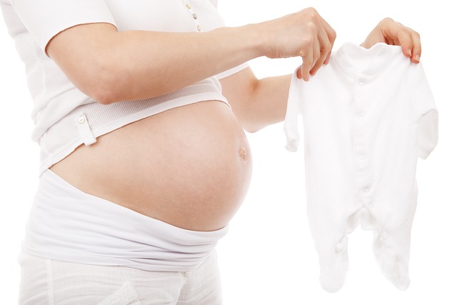 Den komplette guide til graviditet: Alt hvad du bør vide fra din første ultralyd til din babys fødsel